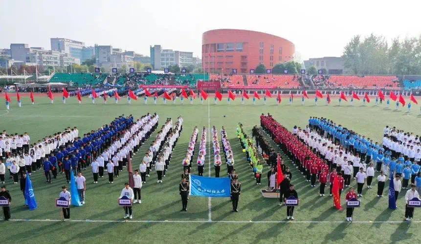 网球拍白底图抠图教程
